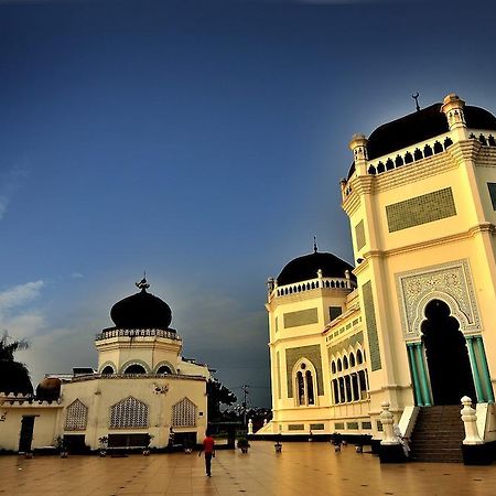 Hotel Madani Medan - Syariah Hotel Extérieur photo